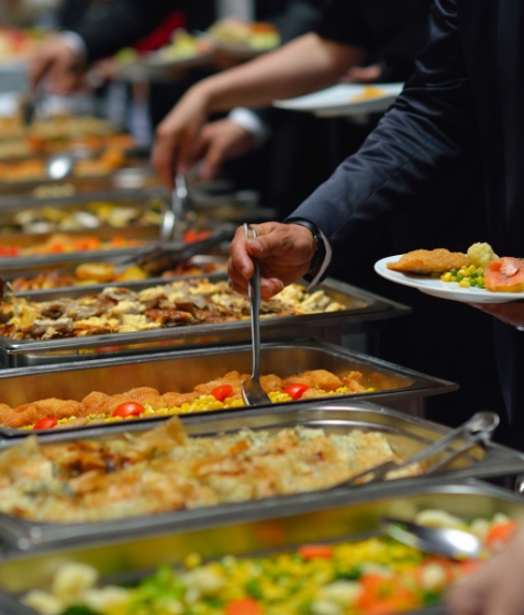 Buffet y servicio emplatado Hotel Mexicali